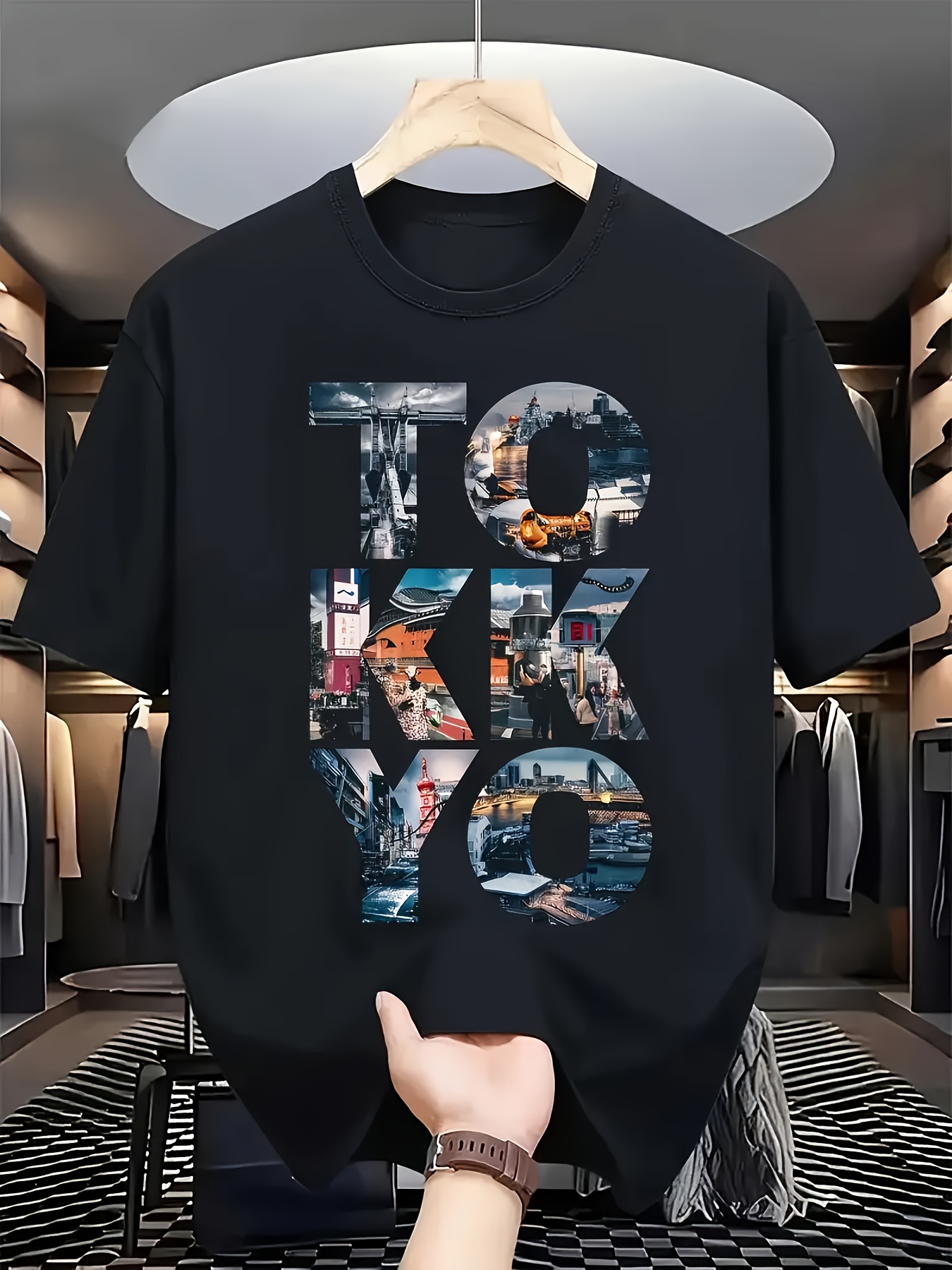 Trendy Men's Black Graphic T-S - Street Fashion In Tokyo recension och pris